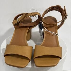 Block Heel Square Toe Sandals Ankle Strap Minimalist Wood Grain Womens 6 NIB